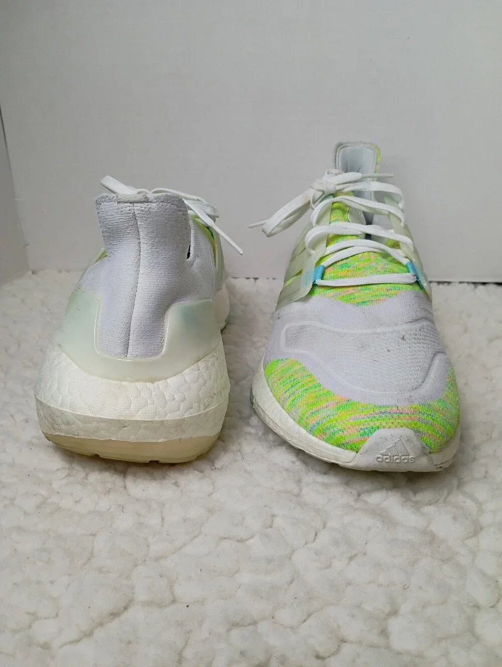 Adidas Ultraboost 22 Mens 14 White Solar Green Bliss Blue Running Shoes GX5913.